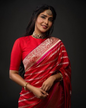 Aishwarya Lekshmi (aka) Aishwarya Lakshmi