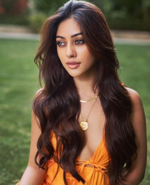 Anu Emmanuel (aka) Anu Emanuvel