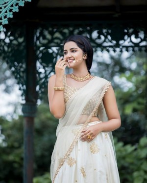 Anupama Parameswaran (aka) Anupama