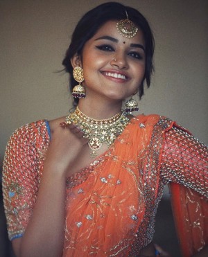 Anupama Parameswaran (aka) Anupama