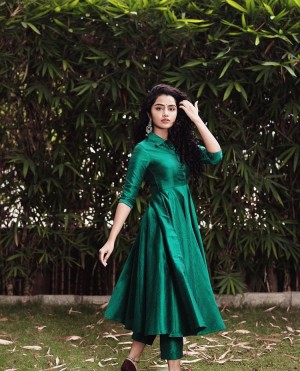 Anupama Parameswaran (aka) Anupama