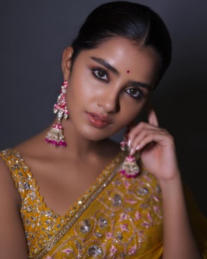 Anupama Parameswaran (aka) Anupama