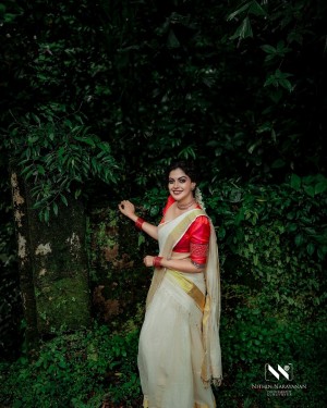 Anusree (aka) Anushree