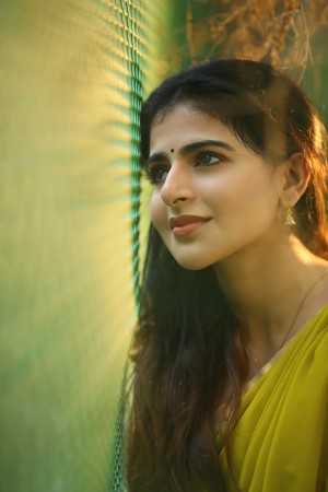 Iswarya Menon (aka) Iswaryaa Menon