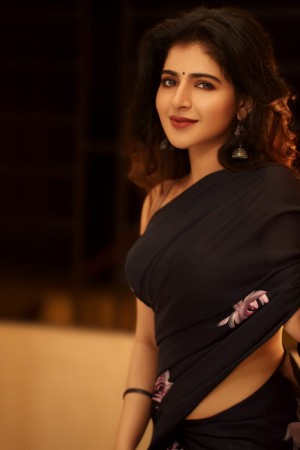 Iswarya Menon (aka) Iswaryaa Menon