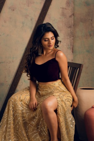 Iswarya Menon (aka) Iswaryaa Menon