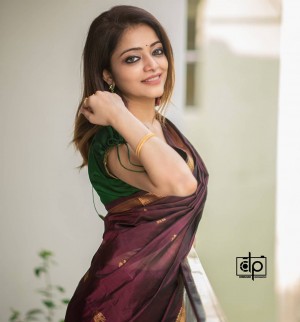 Janani Iyer (aka) Janani