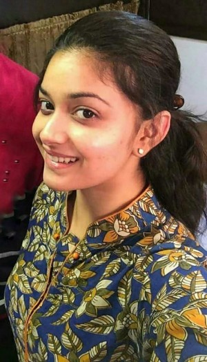 Keerthy Suresh (aka) Keerthi Suresh