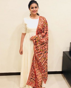 Keerthy Suresh (aka) Keerthi Suresh