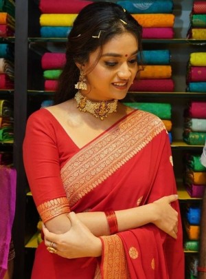 Keerthy Suresh (aka) Keerthi Suresh