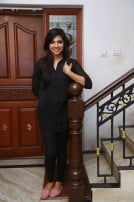 Madonna Sebastian (aka) MadonnaSebastian