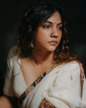 Madonna Sebastian (aka) MadonnaSebastian