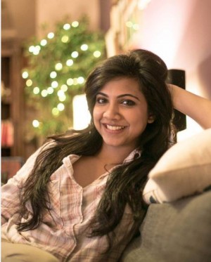 Madonna Sebastian (aka) MadonnaSebastian