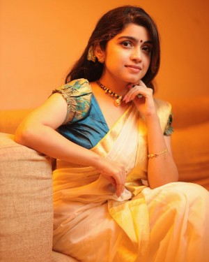 Manasa Radhakrishnan (aka) Manasaa