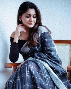 Meera Nandan (aka) Meera Nandaan