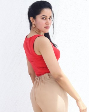 Mirnalini Ravi (aka) Mrinalini