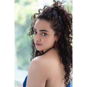 Nithya Menon (aka) Nithya Monen