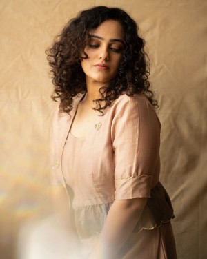 Nithya Menon (aka) Nithya Monen