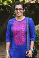 Parvathy (aka) Parvathy Menon