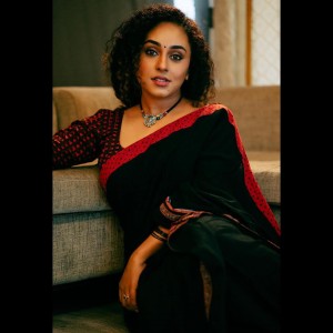 Pearle Maaney (aka) PearleeMaaney