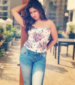 Poonam Bajwa (aka) Poonam