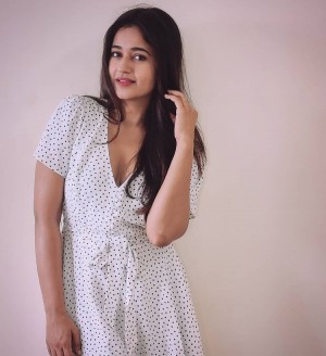 Poonam Bajwa (aka) Poonam