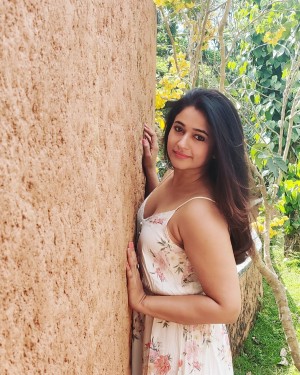 Poonam Bajwa (aka) Poonam