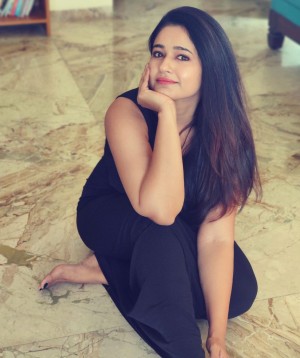 Poonam Bajwa (aka) Poonam