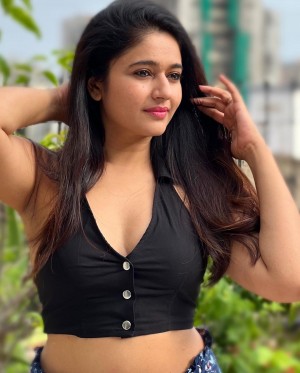 Poonam Bajwa (aka) Poonam