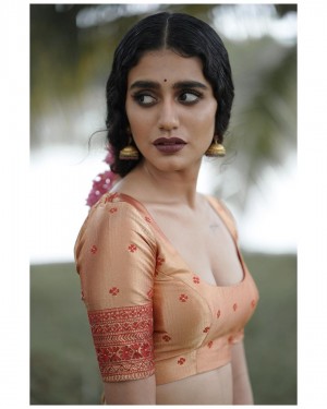 Priya Prakash Varrier (aka) Priya Varrier