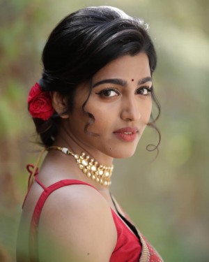 Sai Dhansika (aka) Sai Dhanshika