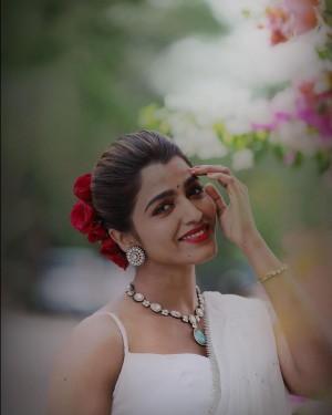 Sai Dhansika (aka) Sai Dhanshika