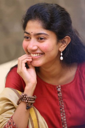 Sai Pallavi (aka) SaiPallavi