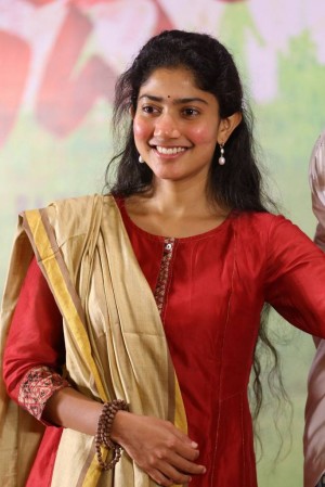 Sai Pallavi (aka) SaiPallavi