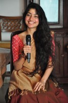 Sai Pallavi (aka) SaiPallavi