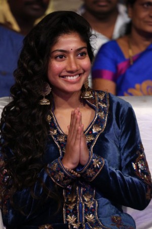 Sai Pallavi (aka) SaiPallavi