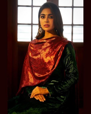 Samyuktha Menon (aka) Samyuktha