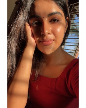 Samyuktha Menon (aka) Samyuktha