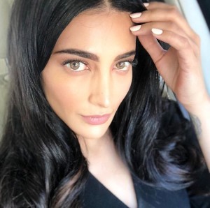 Shruti Haasan (aka) Shruti Hasan