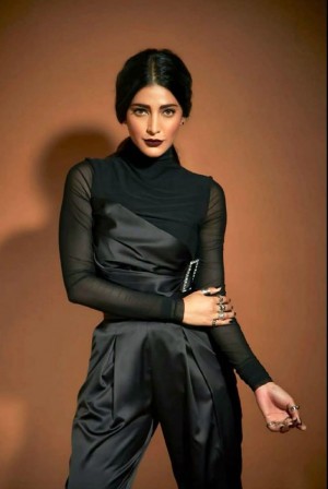 Shruti Haasan (aka) Shruti Hasan