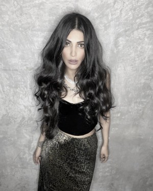 Shruti Haasan (aka) Shruti Hasan