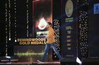 Behindwoods Gold Medals 2017 - The Awarding Set 4