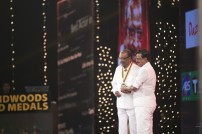 Behindwoods Gold Medals 2017 - The Awarding Set 5