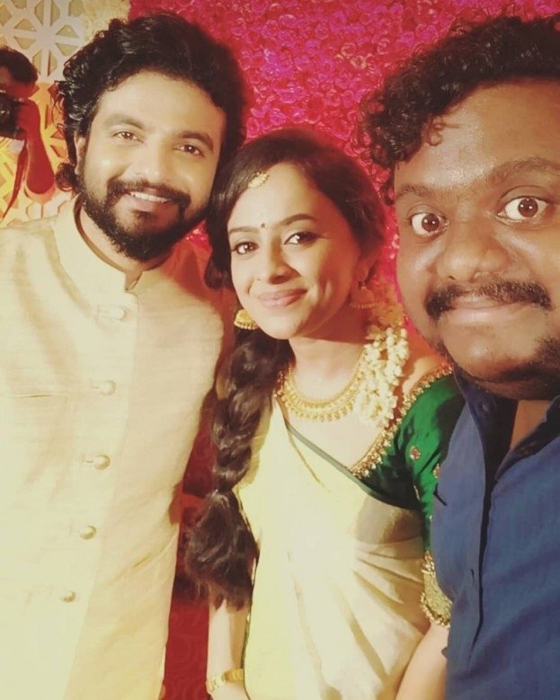 Actor Neeraj Madhav engaged