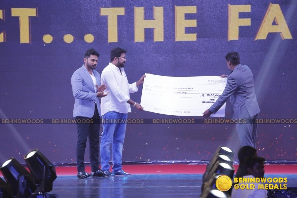 The Awarding Photos - Behindwoods Gold Medals 2018