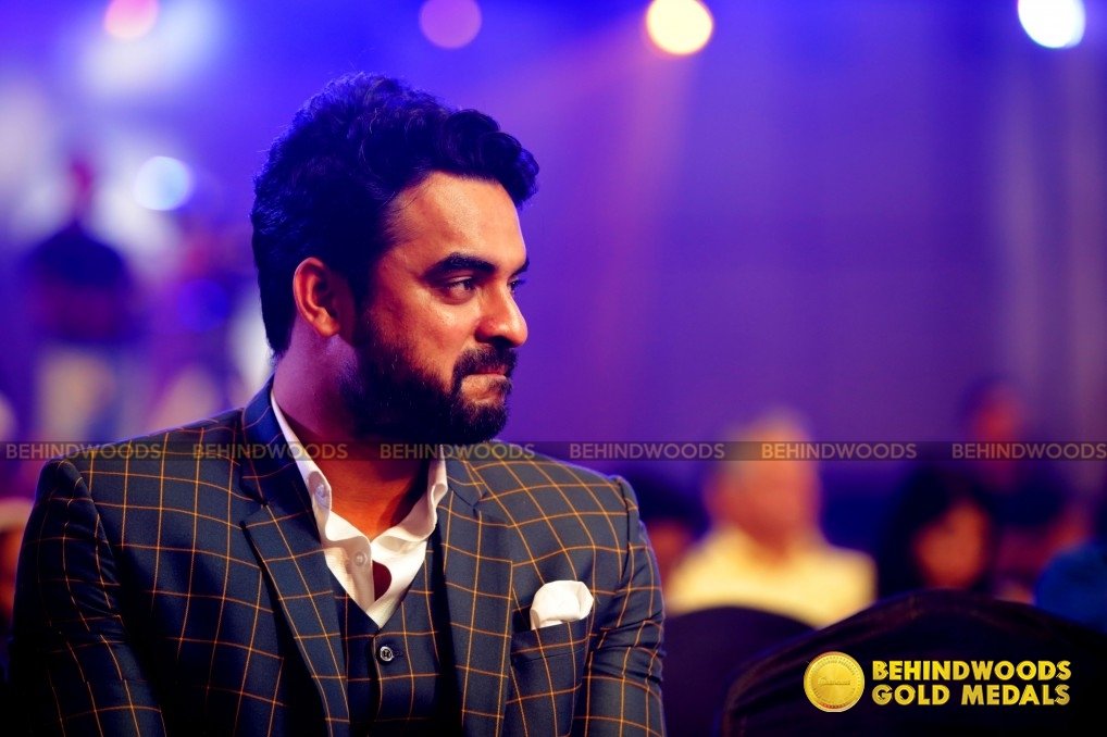 The Candid Photos - Behindwoods Gold Medals 2018 Set 1