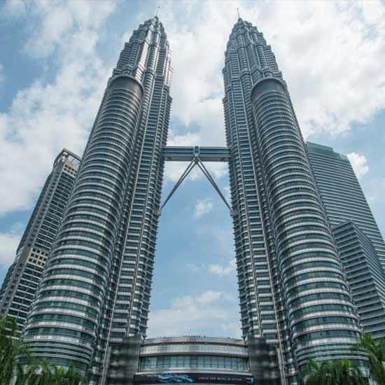 Twin towers in Chennai with skywalk near Anna Salai!