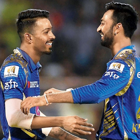 Krunal Pandya and Hardik Pandya finish the innings