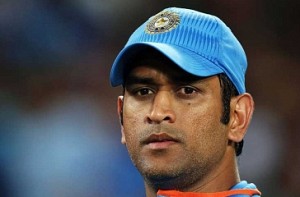 After Kohli-Kumble spat, fans want Dhoni back as captain