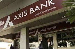 CBI books Axis bank manager, employees over illegal deposits